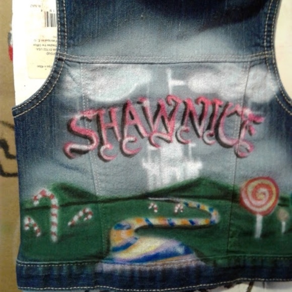 Custom vest - Picture 2 of 2
